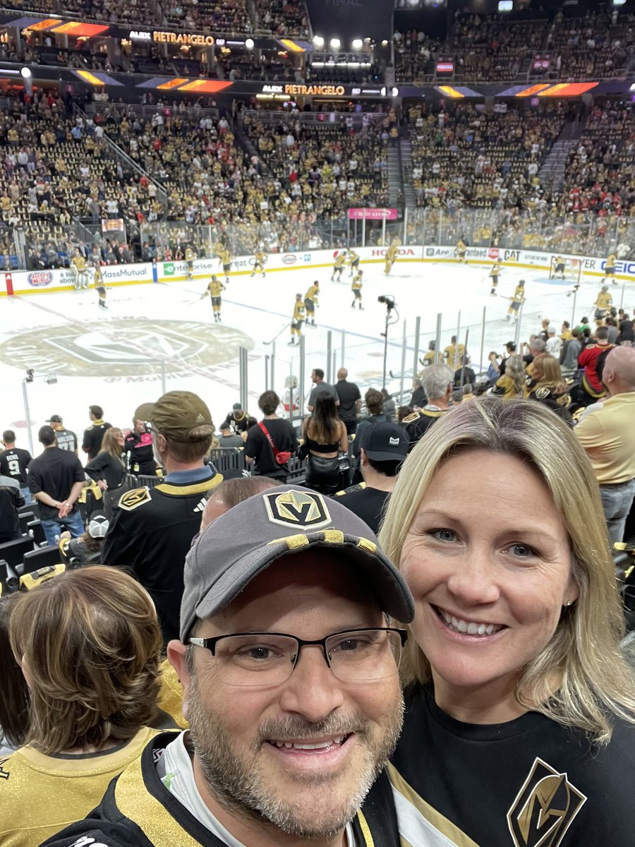 david4562's tweet photo. Game one Stanley Cup!!! #VegasGoldenKnights #UKnightTheRealm #vegasborn https://t.co/LsT2je3tgf