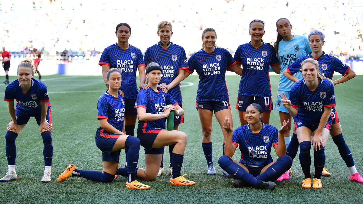 Your Starting XI 🤩

#ReignSupreme