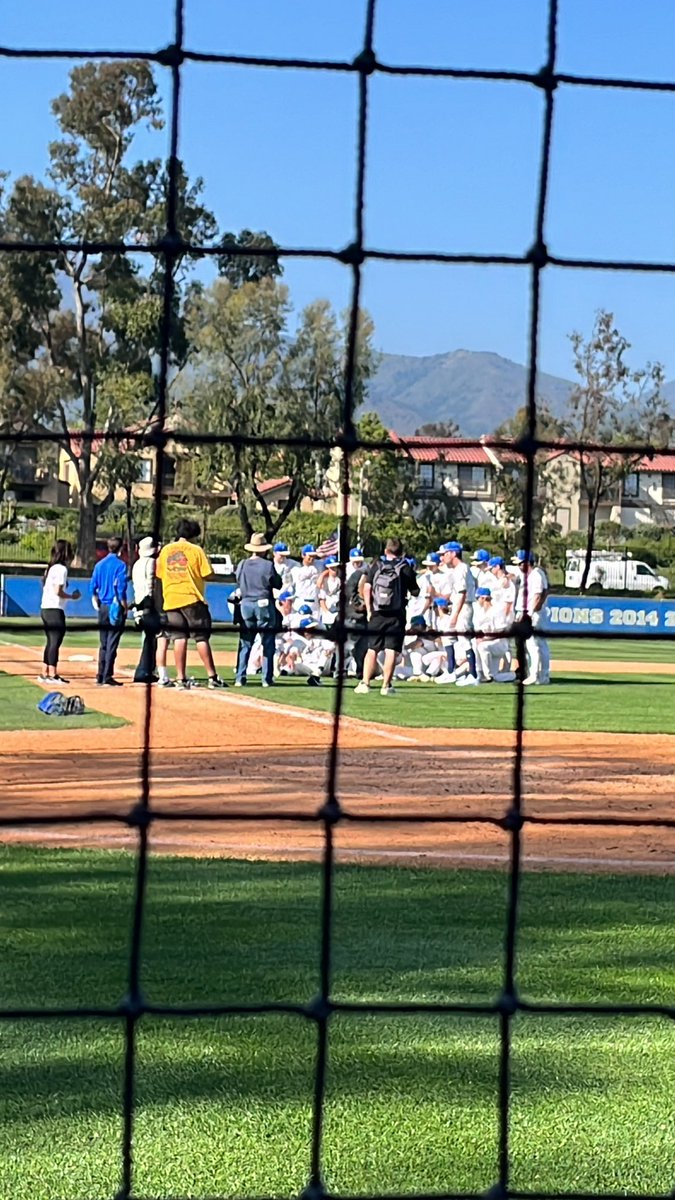 The <a href="/SMCHSEagles/">SANTA MARGARITA Catholic High School</a> are your <a href="/CIFState/">CIF State</a> SoCal Regional Champions! DH <a href="/LukeLavin3/">Luke Lavin</a> had a flawless game at the plate, going 2-2 RBI 1B, 1B, R, BB.
FINAL:
SMCHS: 3
LCCHS: 2