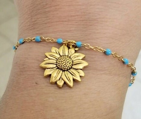 Gold Sunflower Anklet, Beaded Chain Anklet, #jewelry #anklet #anklets #beadedanklet #silveranklet #anklebracelets #summerstyle #summerfashion #summertrends #beach #fashion #style #handmadejewelry #etsy #sunflower #sunflowers

 etsy.me/3IV93Pg via @Etsy