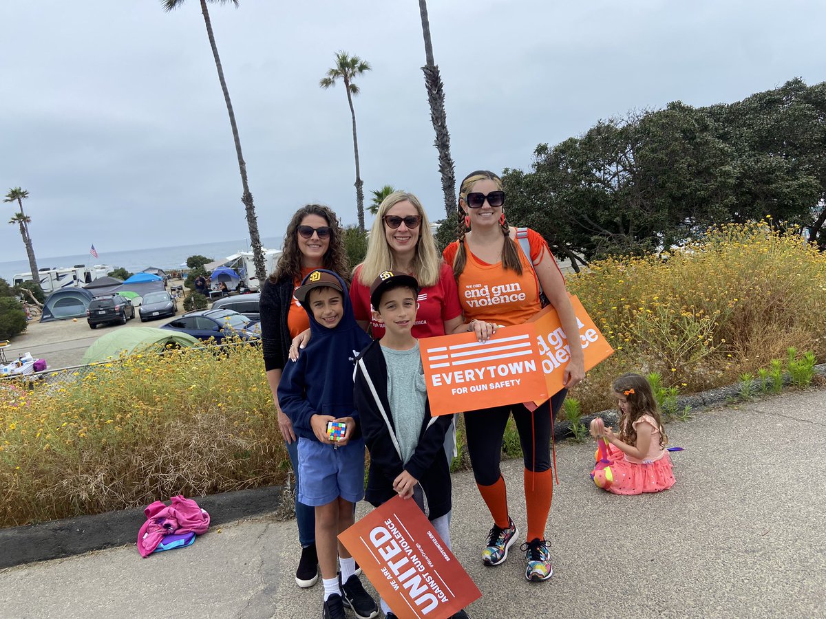 Queenbeejewels's tweet photo. North County San Diego #WearOrange  had a great turnout! @MomsDemand https://t.co/XOHALMnnww