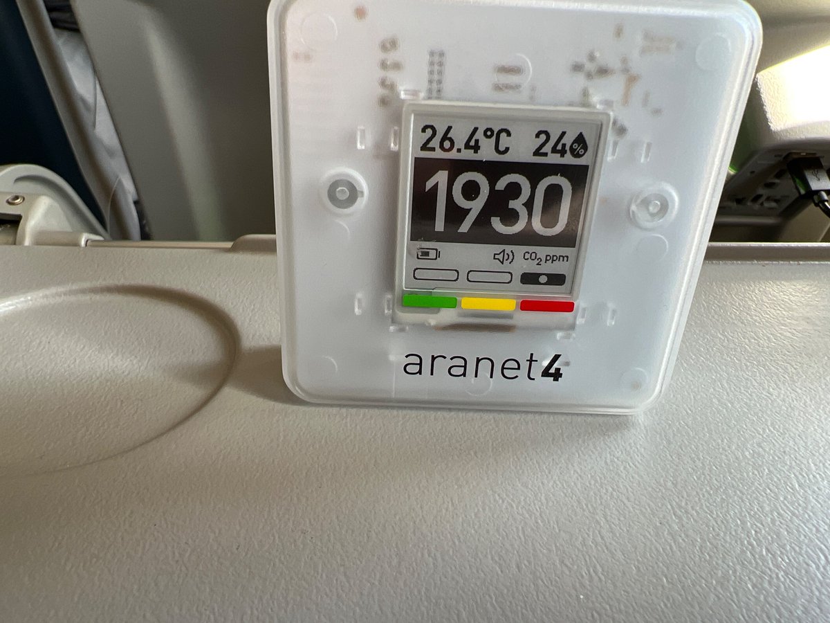 @Nantanreikan #TheyLied

#TheyKnew

Airlines have lied about air quality on their flights.

And now only 10% in masks.

@WestJet  -  do you get it yet?