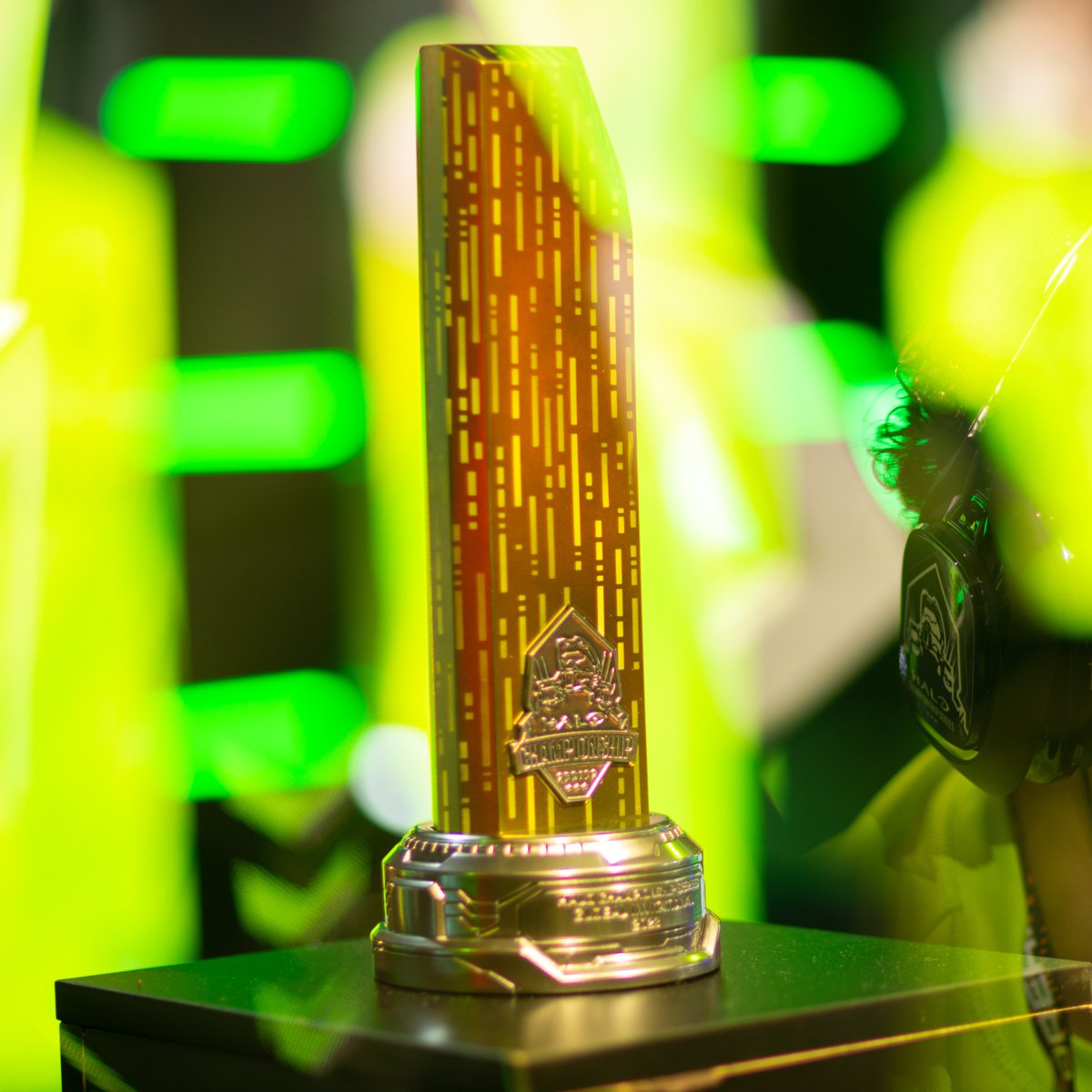 HCS's tweet image. Here&apos;s a look at the Championship Bracket following the Day 2 action here at #HCSDallas23! 🏆

Top 3
@Spacestation 
@FaZeClan 
@OpTic 

4th @NativeGaming Red
5/6 @Quadrant / @ShopifyRebels 
7/8 @NativeGaming White / @Hive_gg