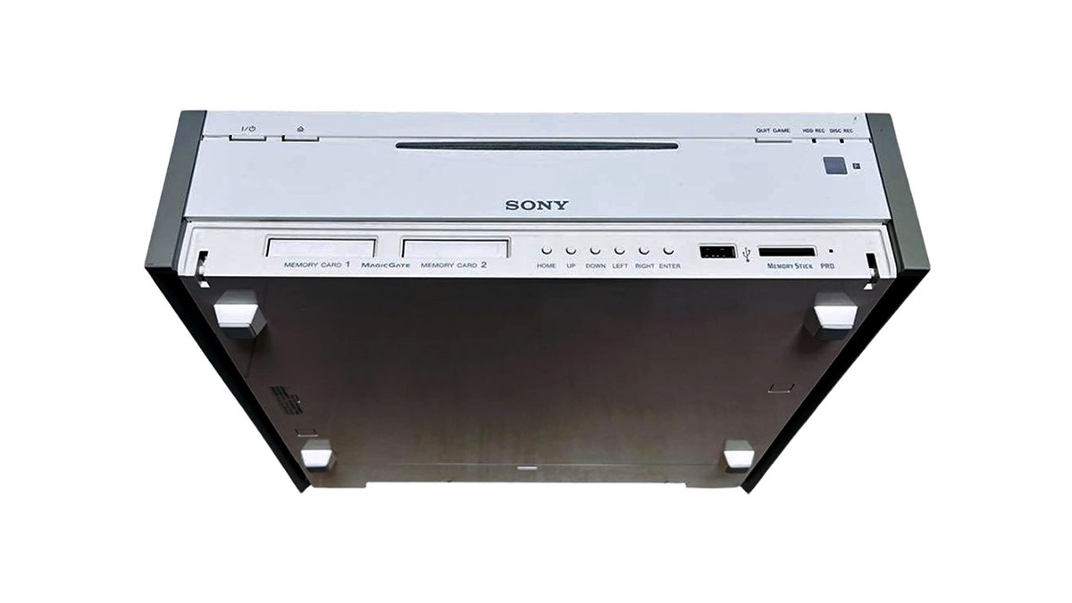Sony PlayStation PSX 本体 In 2003, Sony released the PSX in Japan, a digital video recorder