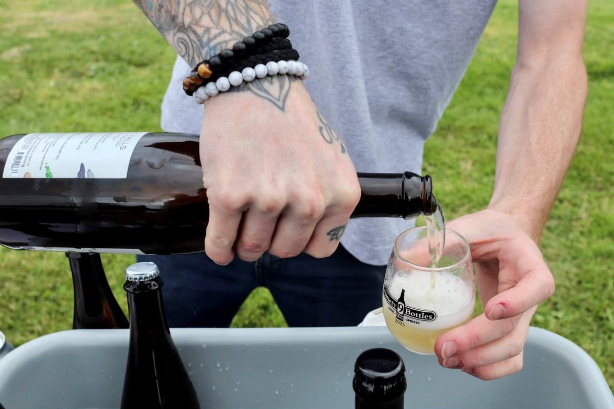 Ninety9Bottles Craft Beer Festival saw crowds enjoying tastes along the the shore with brews from all around the region, food trucks and music. Another great Connecticut Saturday on the books (and soon to be in ours). #Connecticut #beerfestival #craftbeer #beverageindustry