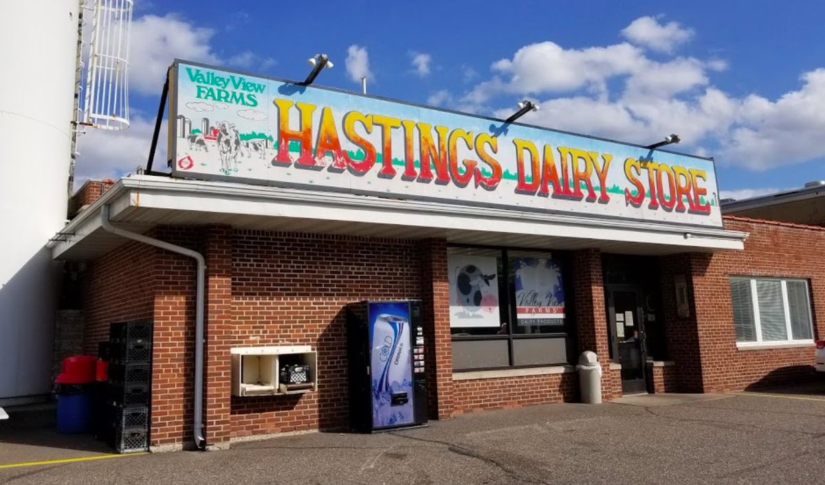 Tune into @kare11 tonight at 10:00 to hear about our fight to save our beloved Hastings Creamery / Dairy Store from being shut down tomorrow! 
#SmallBiz #DairyFarmers