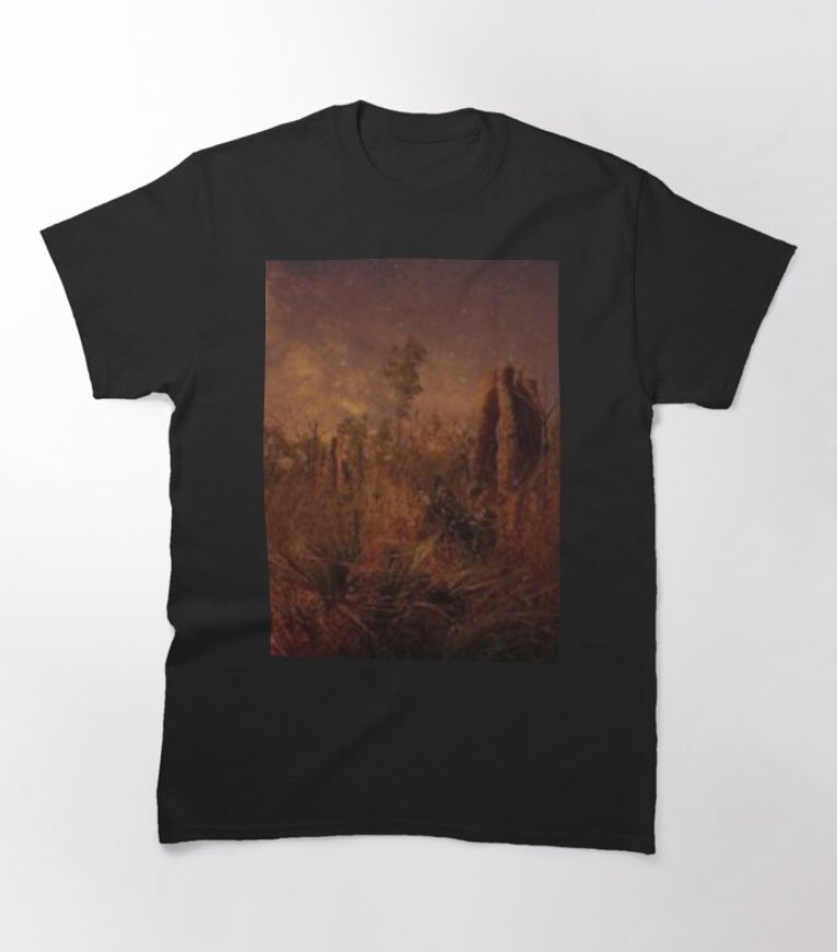 #goexploring the #australianoutback See more tee designs via shoplink in bio 
🟡 Shop Tee link: redbubble.com/i/t-shirt/Nort… 
🔴 #ntaustralia #northernterritory #explore #outbackaustralia #redearth #country #mycountry #natural #naturalenvironment #environmentalist #itmatters