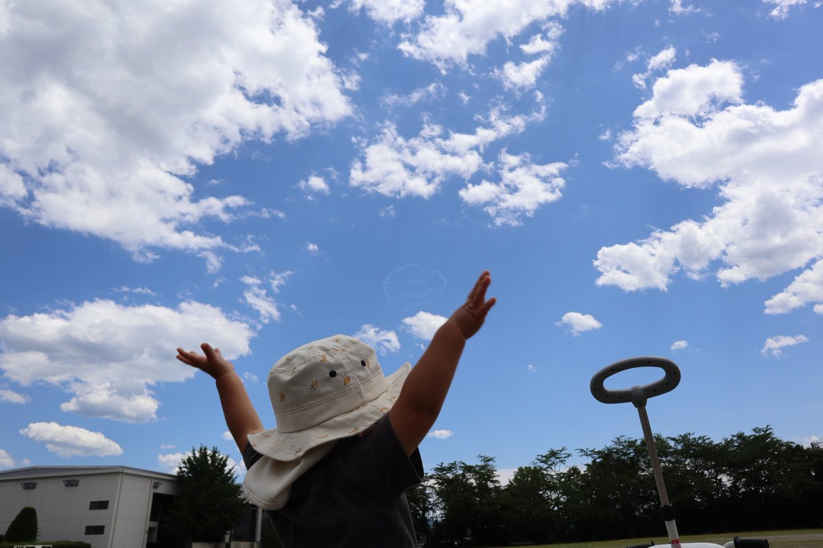 h_kakima's tweet photo. はっきり見れました！
室屋さんありがとうございます😆
#大空を見上げよう https://t.co/t3GTzElfRC