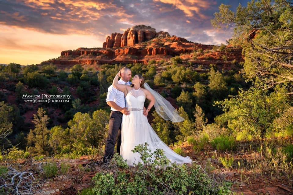 MonroePhotoUSA's tweet photo. Haven’t booked your 2023 wedding photographer yet? That’s okay, schedule your consult today with Monroe Photography.

Select dates available 
https://t.co/ZjgV3N5tyc
——
Professional Husband and Wife team
Over 8 years of capturing weddings side by side
—— https://t.co/INxSINYFnS