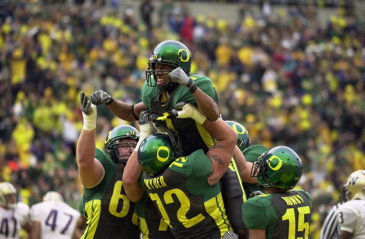 #AGTG After a great conversation with <a href="/CoachDanLanning/">Dan Lanning</a> and <a href="/junioradams13/">Junior Adams</a> I am blessed to receive an offer to the university of Oregon  <a href="/JaySaff85/">Jermaine Saffold</a> <a href="/OJsimpso32/">OJ Simpson</a> <a href="/EMP1RE7v7/">Emp1re7v7</a> <a href="/CoachMalone816/">Drew Malone</a> <a href="/CoachPoe1914/">Coach Poe *Trenches Reloaded *</a> <a href="/CoachJB15/">Josiah Blandin</a> <a href="/CoachReneMedina/">Rene Medina</a> <a href="/SkysTheLimitWR/">Margin Hooks</a> <a href="/THENWSHOWCASE/">Northwest Showcase</a>