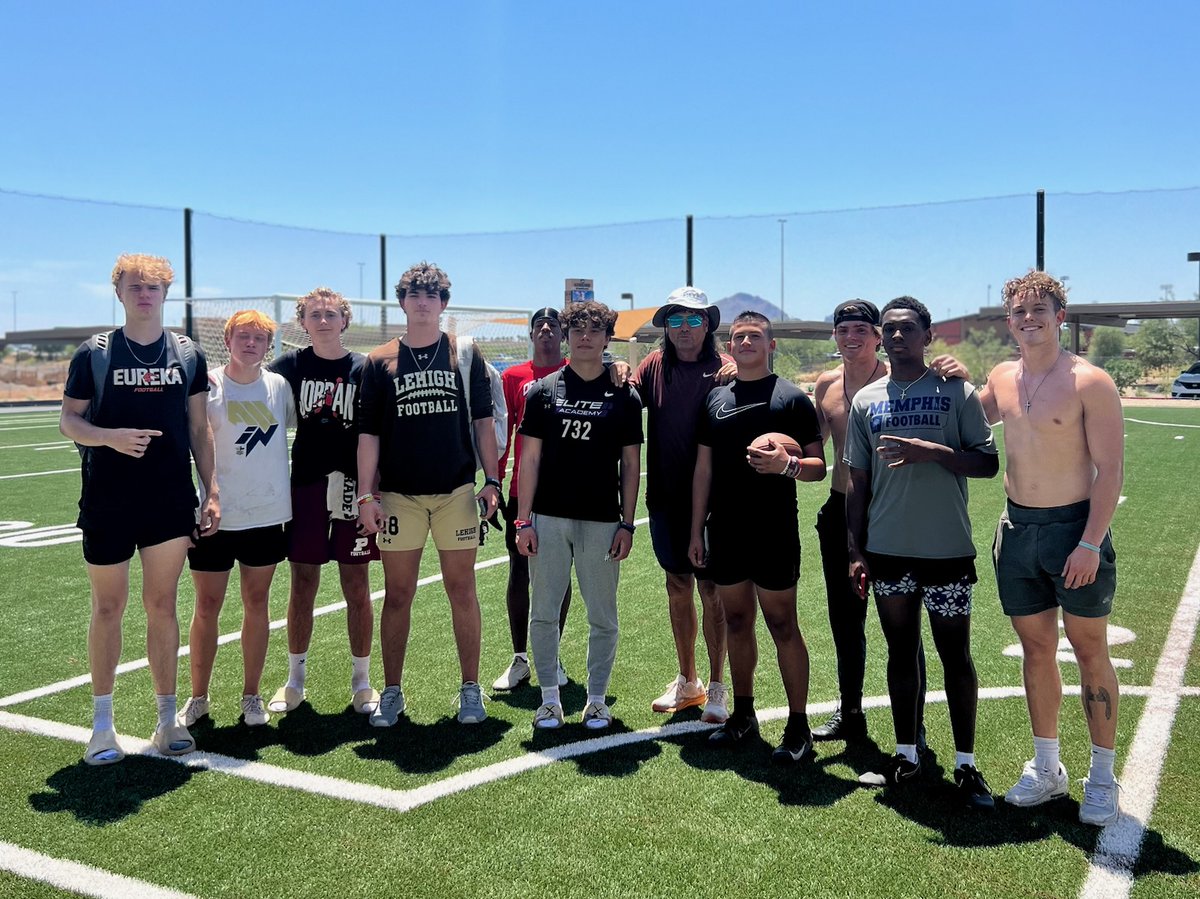 Great group Thursday! <a href="/Luke_Haugo/">Luke Haugo</a> <a href="/DanielRustin_/">Daniel “DannyDimes” Rustin</a> <a href="/_elimanzanares/">Eli Manzanares</a> <a href="/rylanreyes16/">Rylan Reyes</a> <a href="/BraytenSilbor/">Brayten Silbor</a> <a href="/Miller4Caleb/">Caleb Miller</a> <a href="/b9_anderson/">Brendan Anderson</a> thank you Banner Sports Medicine! <a href="/elev8academy/">Elev8 Sports Academy</a> <a href="/quarterbackmag/">Quarterback Magazine</a>