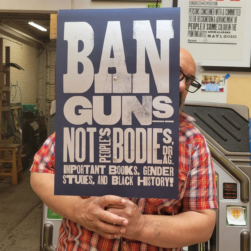 Monday, June 5th, under BIPOC leadership, thousands of white women will be gathering at Denver's Capitol to demand Colorado Governor Jared Polis sign an executive order to ban guns and buy them back. 

Booklist: l8r.it/uWn5

l8r.it/YUVs