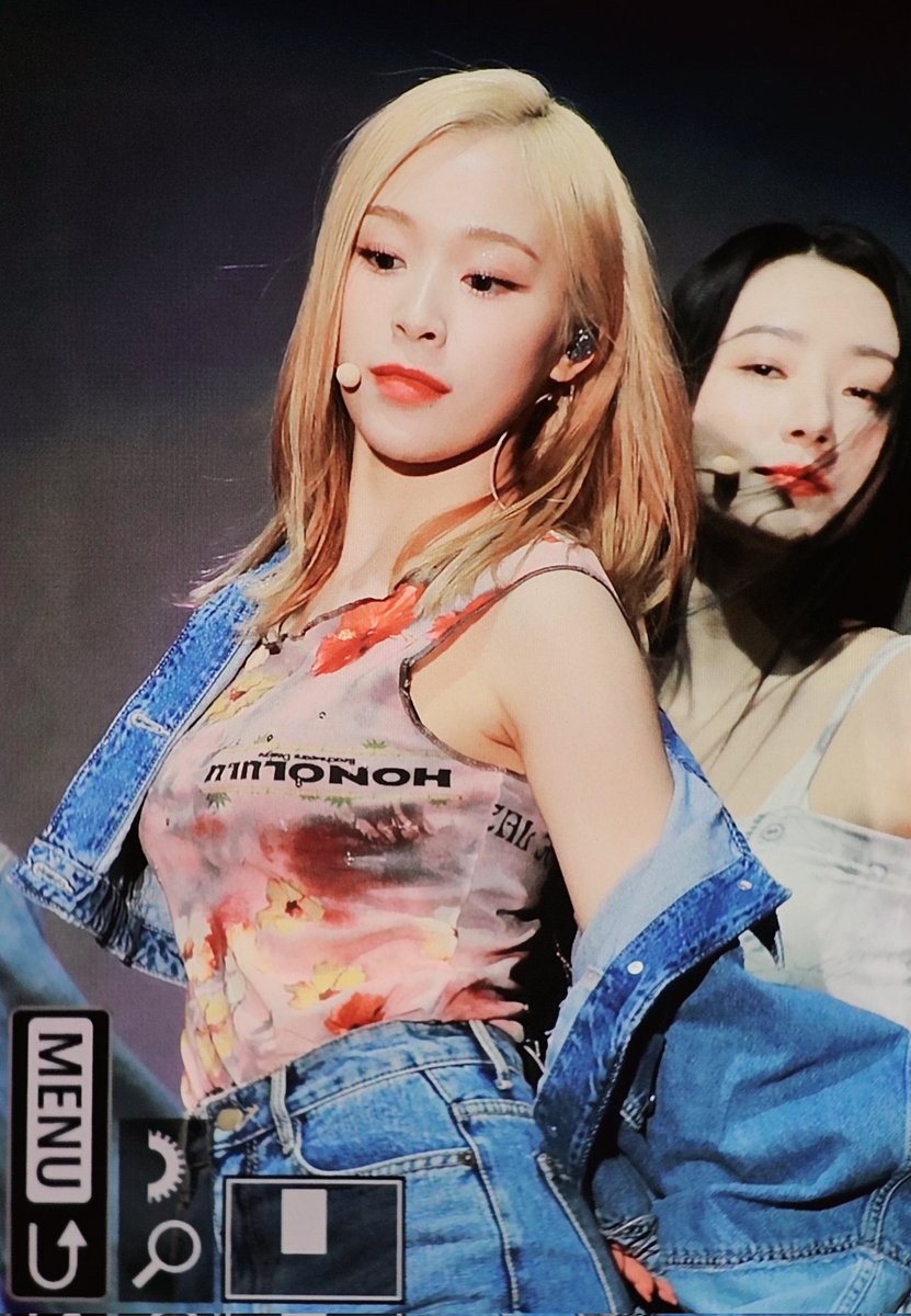 dawn4u_'s tweet photo. 230603 그린콘서트

#드림캐쳐 #DREAMCATCHER
#가현 #이가현 #GAHYEON https://t.co/kYuGi2Lg66