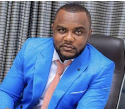 CSAC: Je vous avais prévenu, ce garçon Bosembe est un Pitbull nommé au CDAC pour la protection du pouvoir contre toutes les langues qui ne confessent pas le nom de Félix TSHISEKEDI dans les médias. Tous les médias et journalistes non alignés seront frappés sans pitié par Mr NIEYI