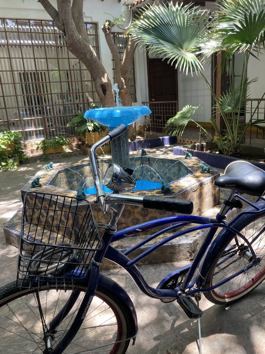 RSonoraFM's tweet photo. Hoy es el Día Mundial de la Bicicleta 🚵‍♀️🚴‍♂️🚴‍♀️🚵‍♂️.

🌎 Un medio de transporte sostenible, ecológico, limpio, asequible y saludable 🌿 

¡Hagamos de este mundo un lugar mejor para todas las personas y salgamos a pedalear!

#DíaDeLaBicicleta #Bicicleta #NuestraRadio https://t.co/DqjKLCI4Z0