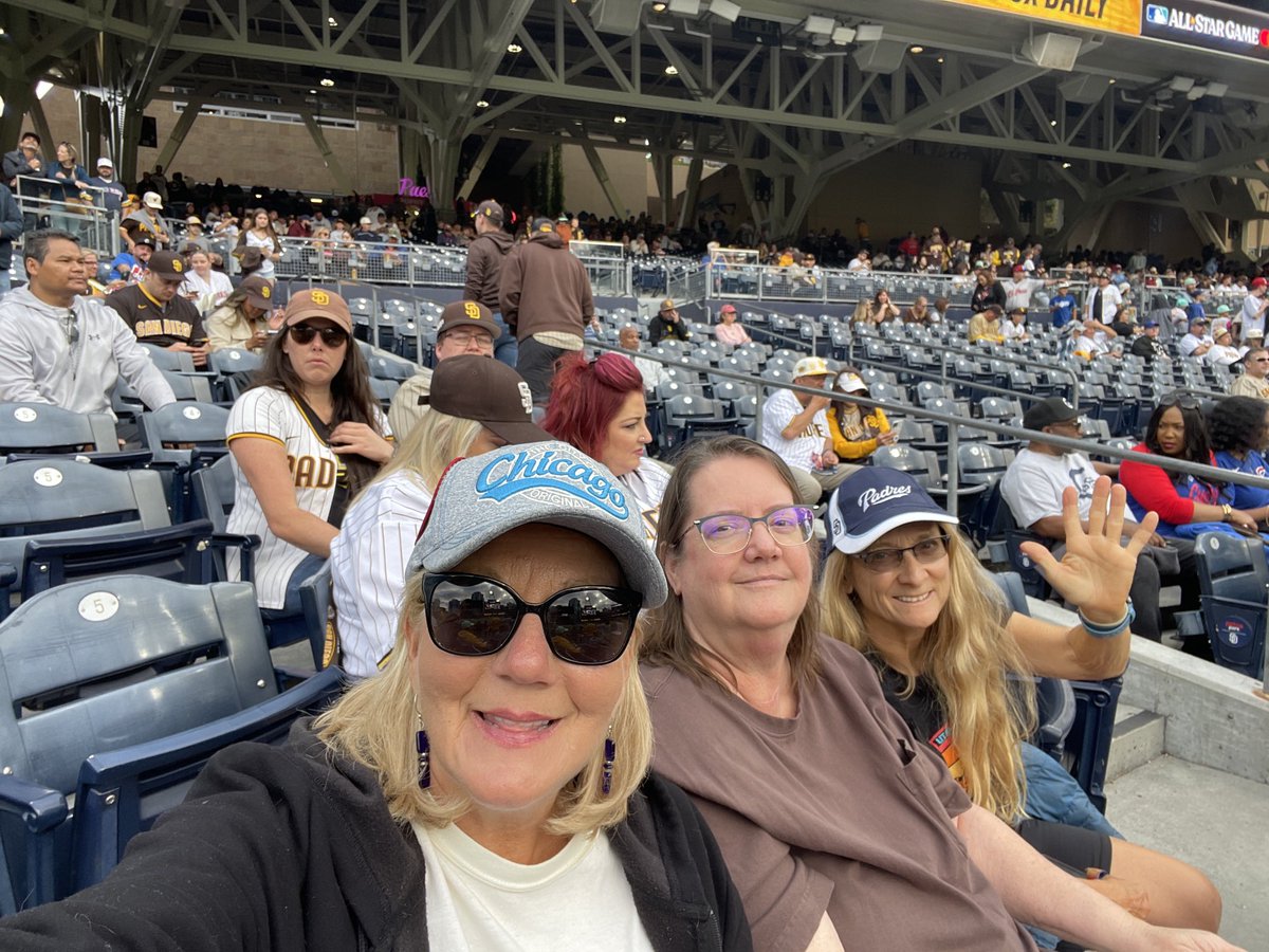 Janice16888's tweet photo. #bringthegold https://t.co/5j3D8whZxy