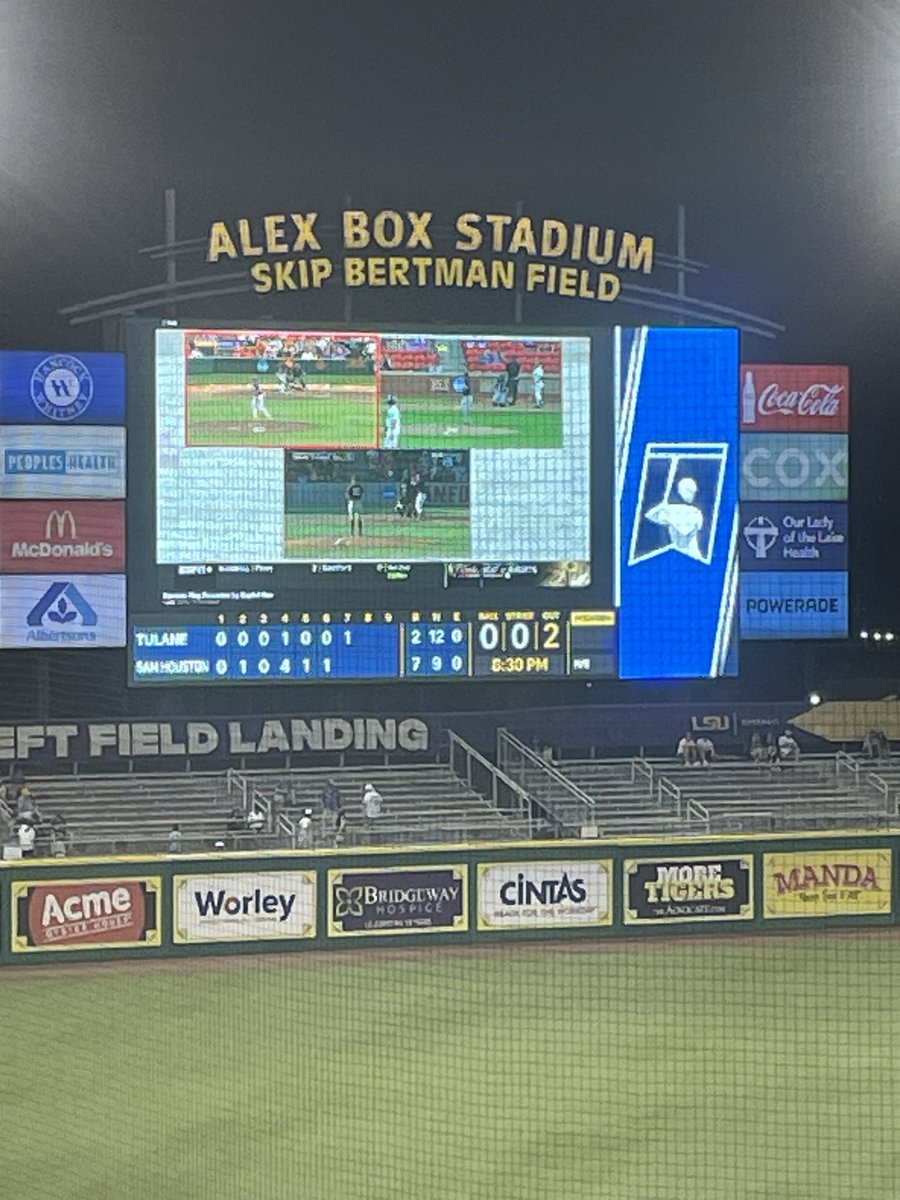 At least we have @espn #squeezeplay on at the Box during this 4 hr delay between Tulane and Sam Houston St. What an awesome thing for the @ncaabaseball regionals!