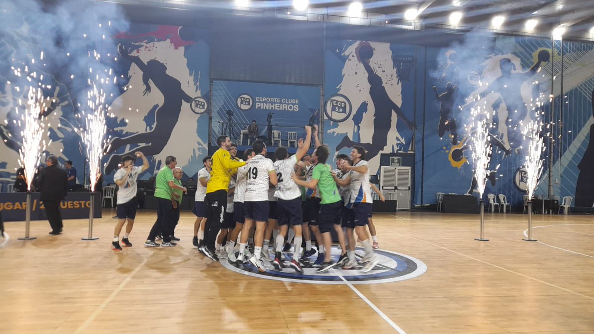 Fe.Me.Bal. tweet media