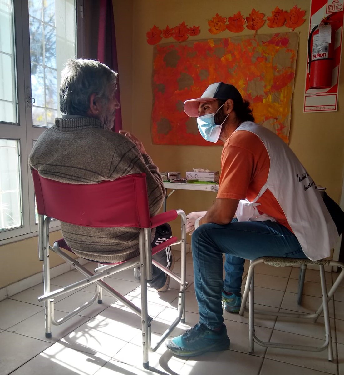ForoSaludMza's tweet photo. En articulación con  el "Espacio Comunitario Acercar" realizamos un dispositivo sanitario en San Carlos.
Las vecinas y vecinos nos comentaron las dificultades para el acceso a la salud. El centro de salud de la zona cuenta con pocos profesionales, no hay odontología y tampoco 🧵 https://t.co/OJY54p4sAM