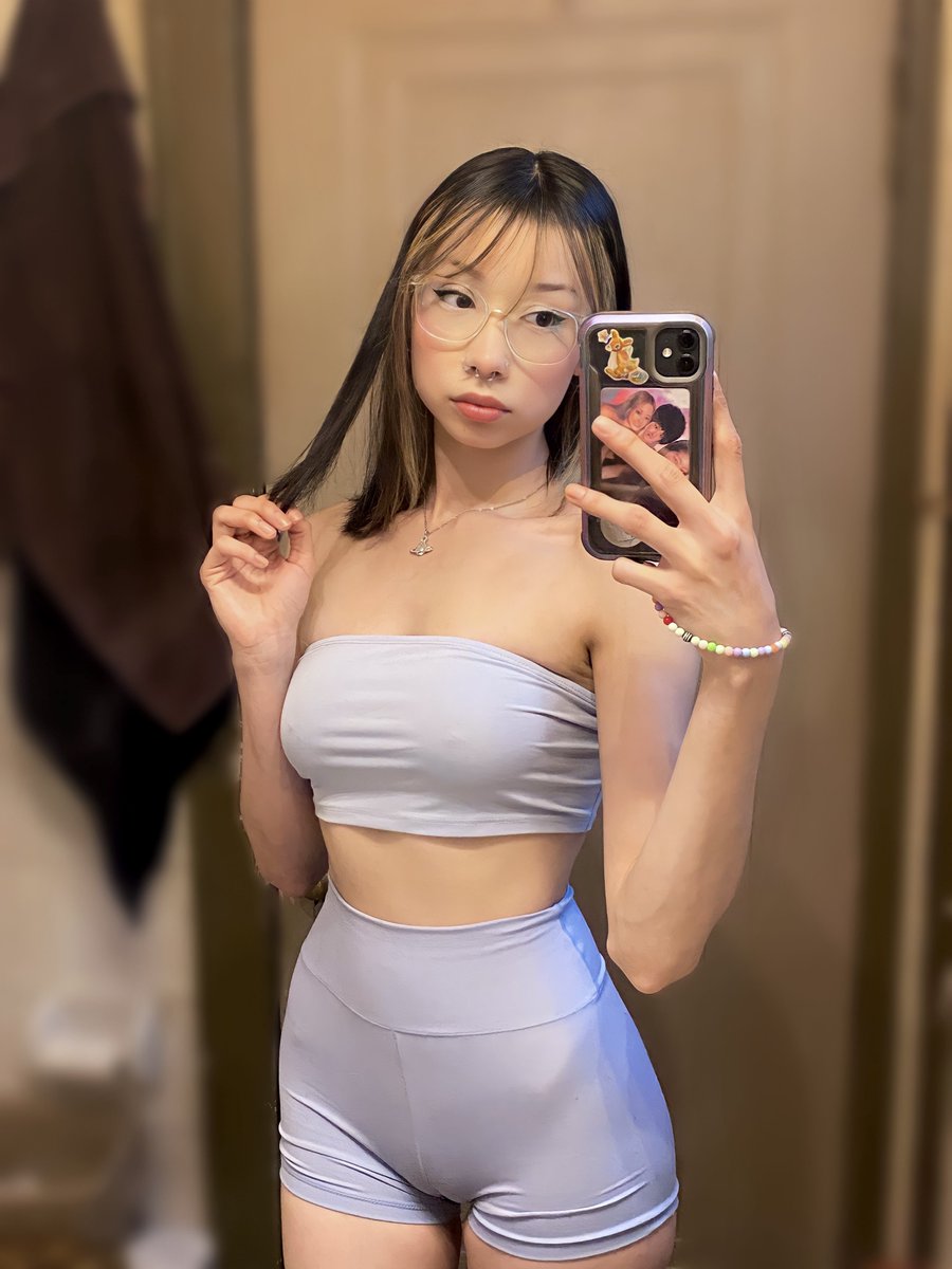 Asian Breeding Central on Twitter: "RT @SM4LLT1TS: ootd"