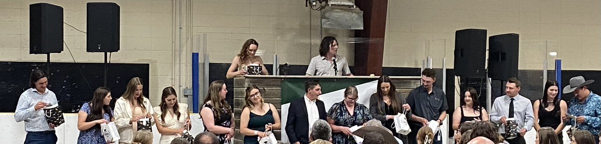 DorvalJennifer's tweet photo. Yesterday I was able to attend the @LakelandCollege Convocation and I really appreciate how personal and thoughtful the instructors are! The education is fantastic but it still has a rural feel! Thanks for the amazing experience! https://t.co/LpEwlyUD9f