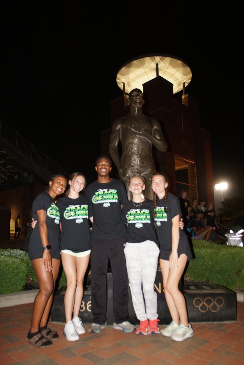 StowAeroMath's tweet photo. A long day with a lot of weather delays at the state meet is still a day at the state meet! And a day at the state meet HAS to be a good day! It's fun to coach great kids like these! Thank you for the memories!
#StowTrack https://t.co/AblLa4xIKO