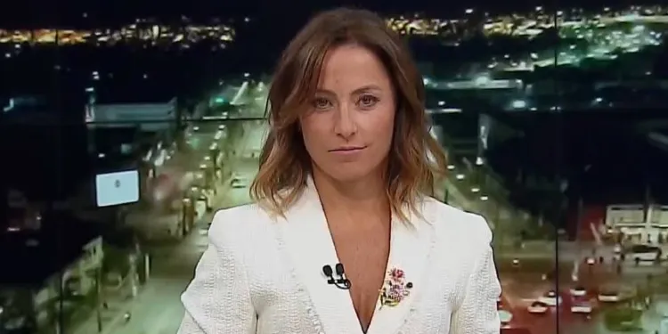 Radar_C_L's tweet photo. Constanza Santa María acumula denuncias en CNTV por calificar como "ex-presidente" al dictador Augusto Pinochet, durante la última cuenta pública del presidente Boric. El canal estatal TVN no ha hecho declaraciones aun #Negacionismo  @TVN #CuentaPublica2023 #CuentaPública2023 #constanzasantamaria