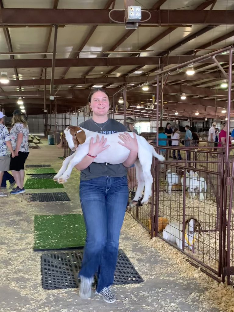 Kicking off summer break with a new goat project! Good luck to Carl as he begins his first livestock show project! @Mr_B_Johnson @DavinVogler @CTEShrek @GeorgetownISD