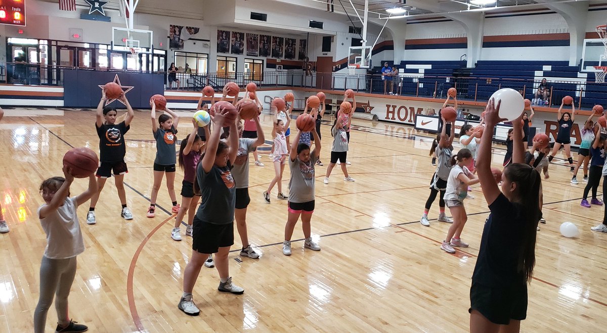 Great day of @RiversideVB1 and @riversidebball1 camp this morning. Grateful that we are able to provide opportunities like this for girls in our community. Looking forward to the next one. Go Rangers! #riverside4ever