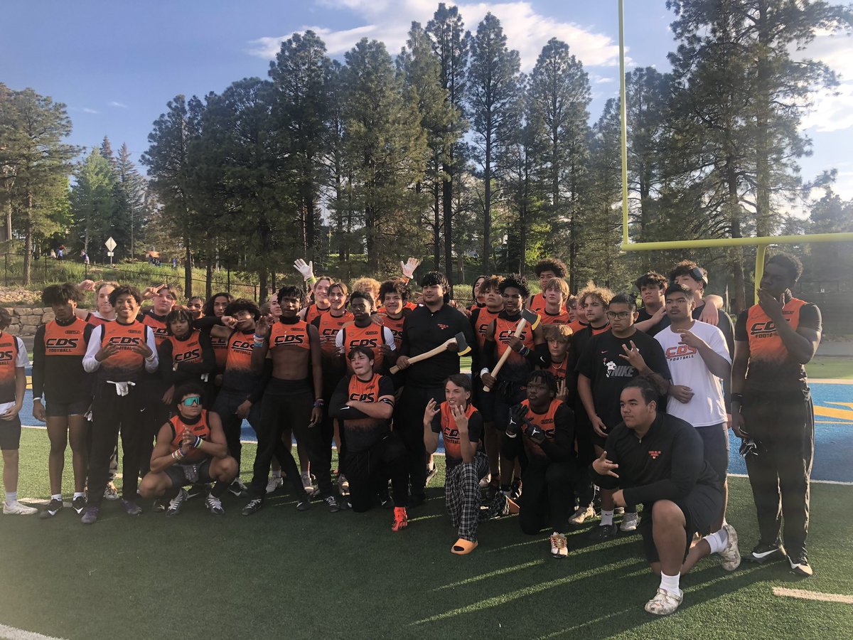 CONGRATULATIONS to Corona Del Sol for winning the first High Mountain Challenge AND Big Man Challenge🏆

Registration for tomorrows individual camp is still open❕❕

chrisballfootballcamps.totalcamps.com/About%20Us