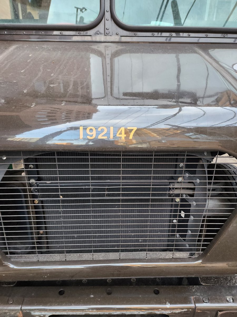 ASSanineFool's tweet image. Hey @UPS this driver yesterday was definitely damaging packages he just picked up the way he was just throwing all of them into the truck, pretty shocking &amp;amp; gross TBH #fail #upsfail