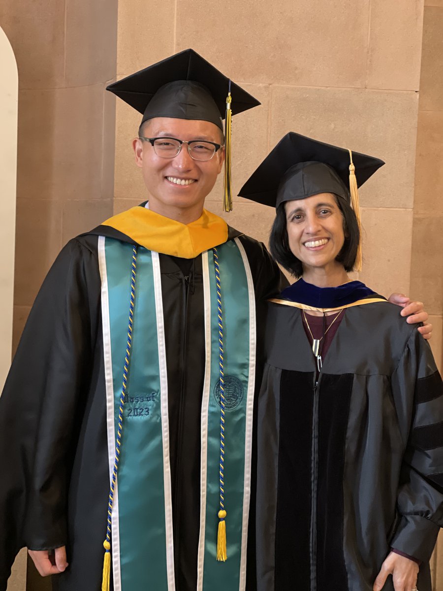 dingtangupenn's tweet photo. Happy Birthday Tejal 🥳
I am so thankful for your leadership and wisdom during my time at @UCSF/@UCBerkeley . Your work is inspiring, and we, as your lab students, send you all of the celebration!
#happybirthday #research #researchadvisor #birthday #celebration #translationalmedicine #researchlab #ucsf #ucberkeley