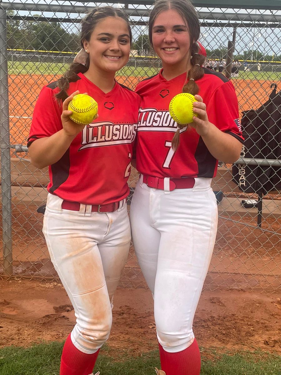 Way to go <a href="/EmmaWard2025/">Emma</a> and <a href="/Kaitlyn070707/">Kaitlyn Montgomery</a> both with 💣 bombs in our win today! Back at it tomorrow evening! #TNI