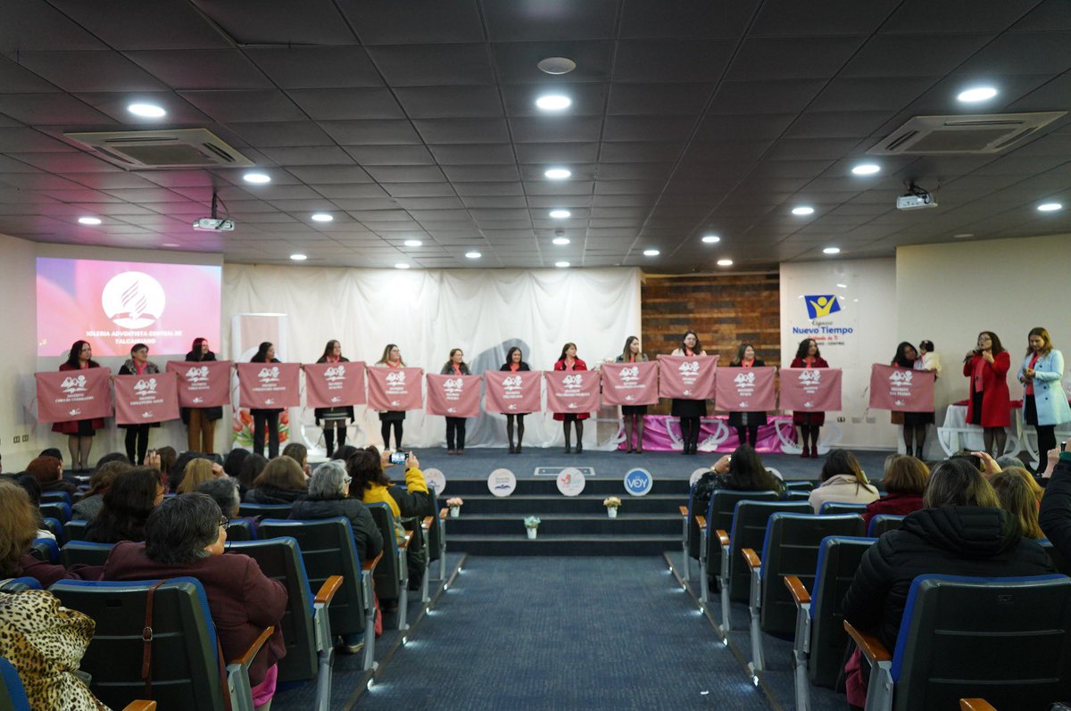 ¡Gran sábado misionero de la #MujerAdventista! 
Dios nos bendijo con bautismos y hermosas reflexiones, no sólo de los líderes de la #ACSCh, sino también de <a href="/iasdsudamerica/">Adventistas Sudamérica</a>, @jeanetelimadesouzapinto y de <a href="/iasdchile/">Iglesia Adventista del Séptimo Día en Chile</a>, <a href="/waleskablu/">Waleska Blu</a> 💐

#Dios bendiga a las mujeres de #Biobío y #Ñuble