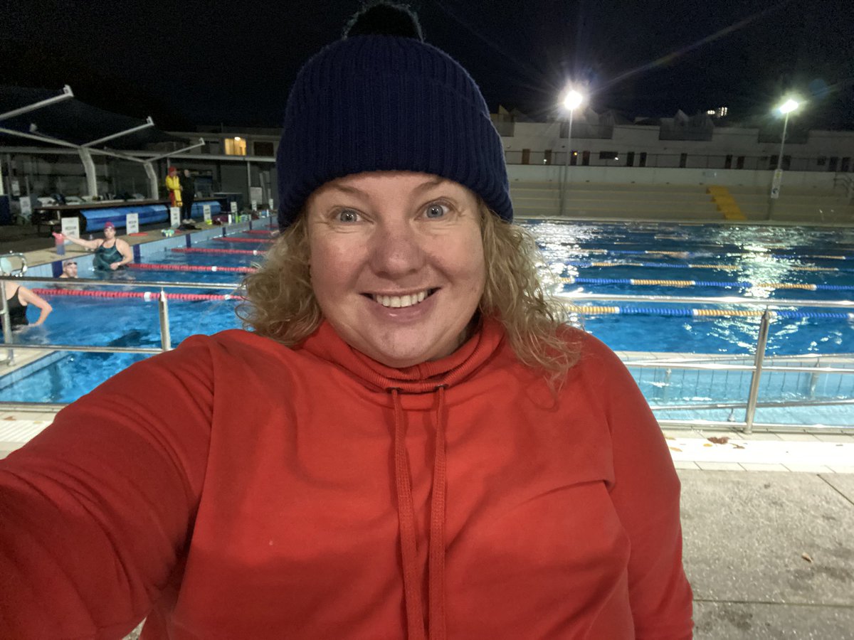 foxwhelp01's tweet photo. 🏊‍♀️🌚Swim 63/2023 🌚🏊‍♀️ It is that time of the year when I swim in the dark because it is dark until about lunchtime and sometimes beyond 🏊‍♀️🌚 1km at Fitzroy Swimming Pool to celebrate humpday 🌚🏊‍♀️ https://t.co/89jSaXSZBJ