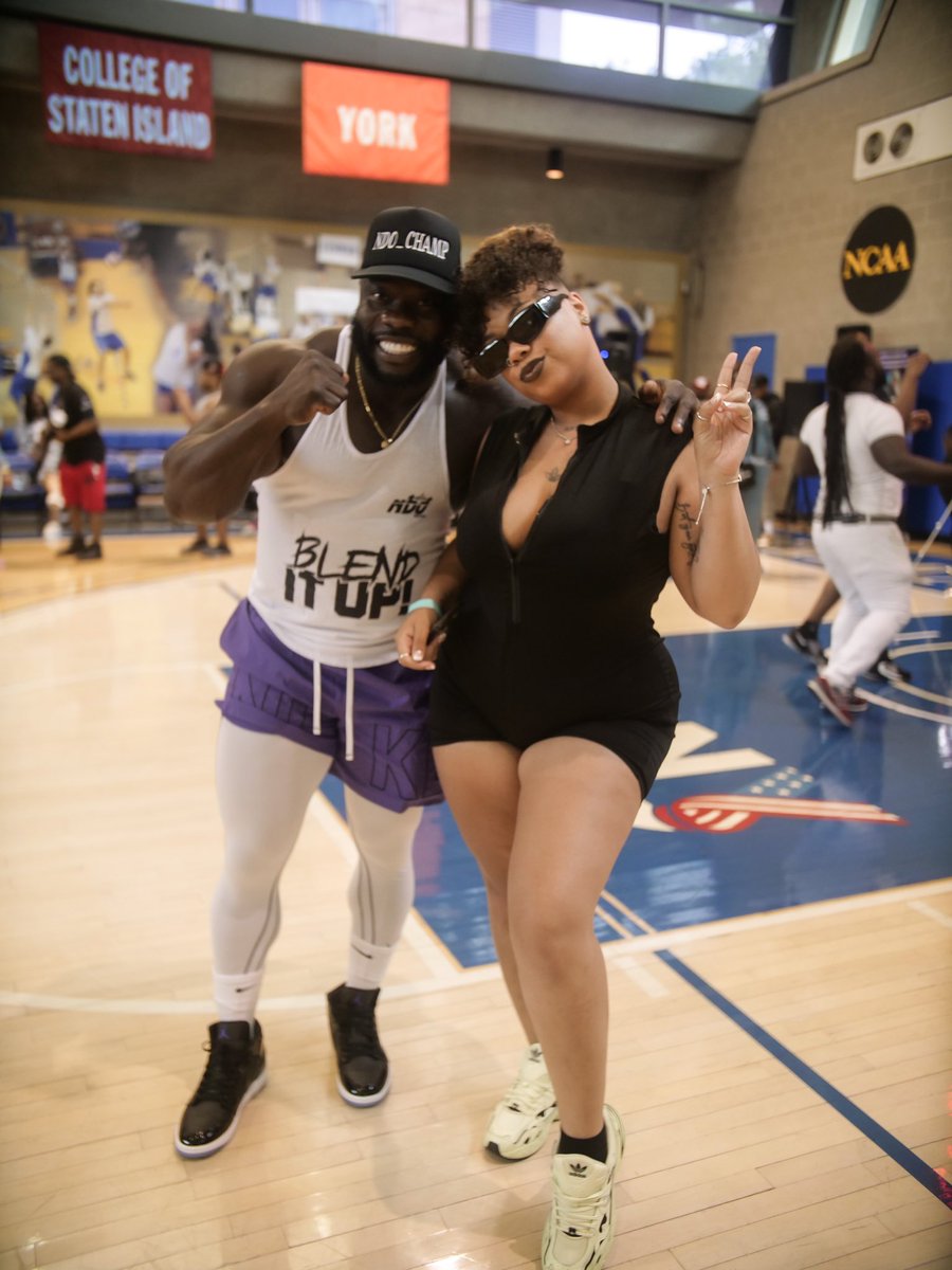 marithepoet's tweet photo. It was nice seeing everyone again! I had so much fun at the Ballinforpeace celebrity basketball game. Congrats to the home team 🏀🏆 https://t.co/xGdoiJ8MZ9