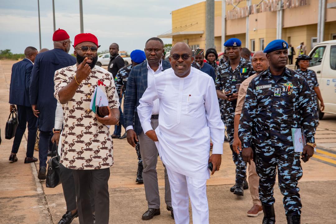 EpelleBright2's tweet image. Governor Bala Mohammed Of #Bauchi  Emerges As New PDP Governor's Forum Chairman While Rivers State Governor, His Excellency #SimFubaraKSC , GSSRS emerge PDP Governors forum  Vice-chairman at the party retreat for elected officials on going at Bauchi State Government House.