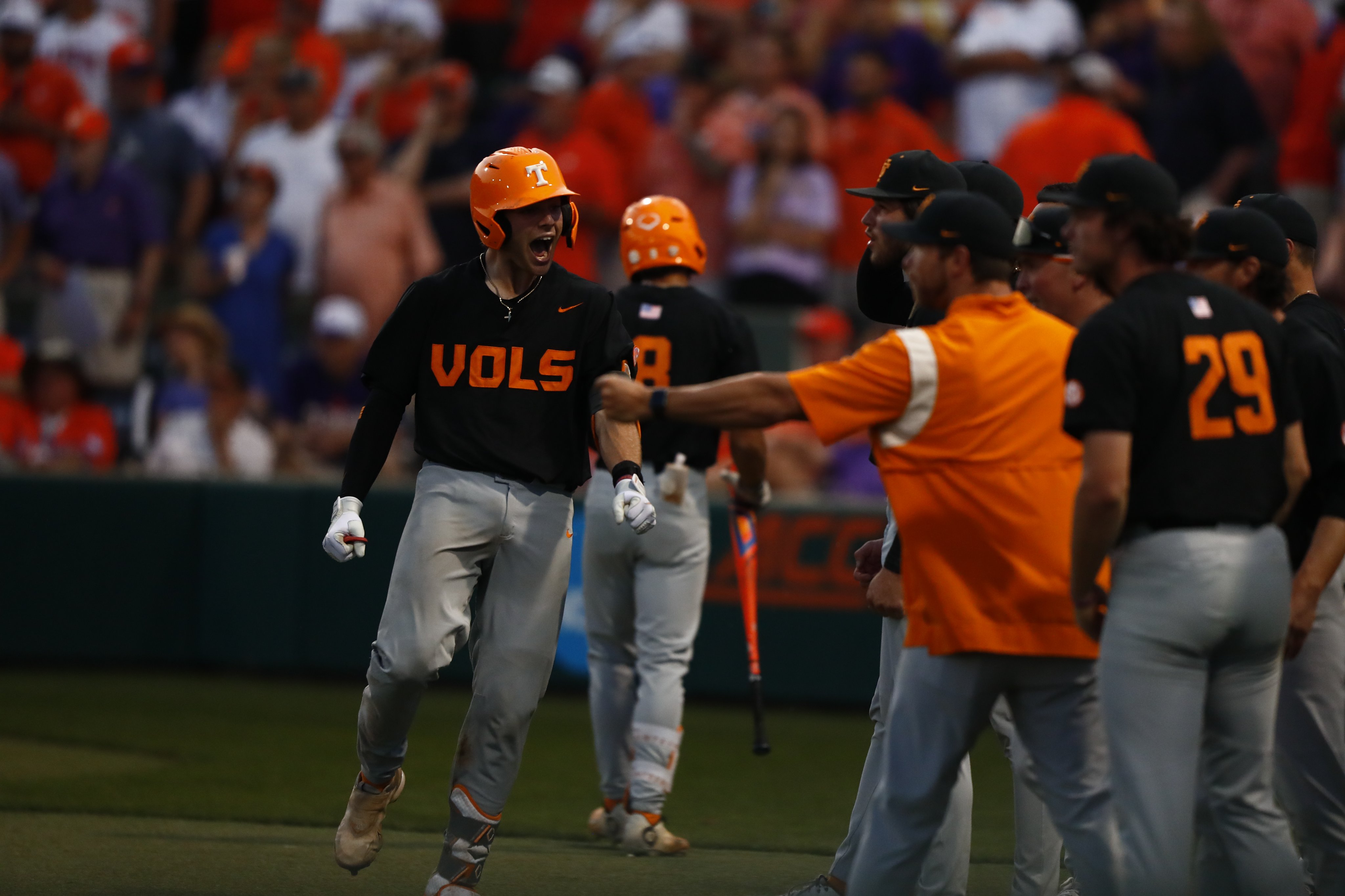 Tennessee Baseball on X: COME ON YOU VOLUNTEERS!!!!! TENNESSEE