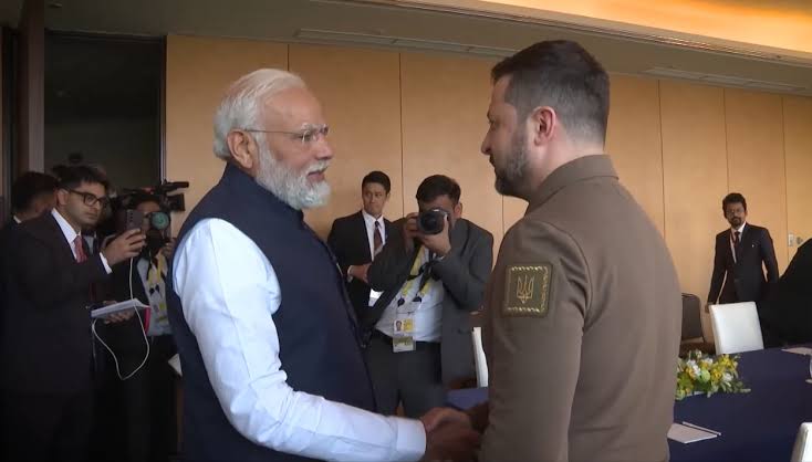 #Zelenskyy tried to grandstand in the #G7 summit and morally shame and gulittrap #Modi for not standing up for the Ukrainian cause. But Modi dexterously maneuvered around the diplomatic ambush and stated clearly that India sees #Ukraine as a humanitarian crisis and nothing else…