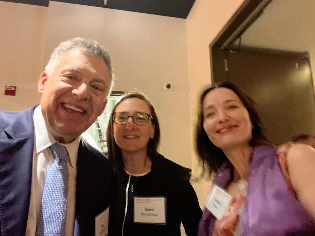 Thank you to <a href="/ConquerCancerFd/">Conquer Cancer, the ASCO Foundation</a> for all you do to support young investigators <a href="/ASCO/">ASCO</a>    I myself was a recipient of both a YIA and CDA award and know personally how important these are for one’s career. What an inspiring event tonight in Chicago <a href="/ASCOPres/">Eric J. Small, MD, FASCO</a> <a href="/tarasanftmd/">Tara Sanft</a> <a href="/PamelaKunzMD/">Pamela Kunz, MD, FASCO</a>