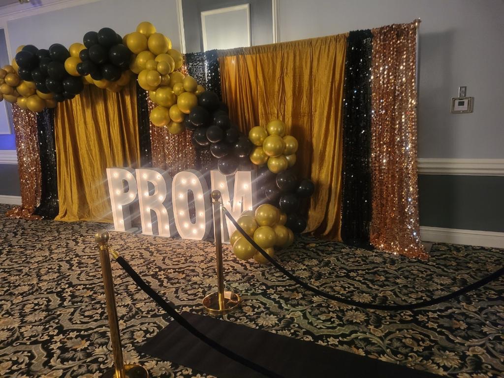 Al Raby High School tweet media