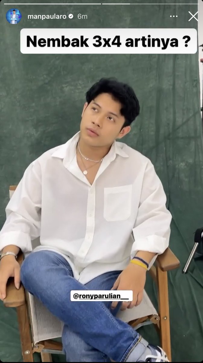 grapemon09's tweet photo. RONY ASTAGA LO GANTENG BANGET 💙🔥💙🔥💙 #ronyparulian https://t.co/Q4C8cN7fUD