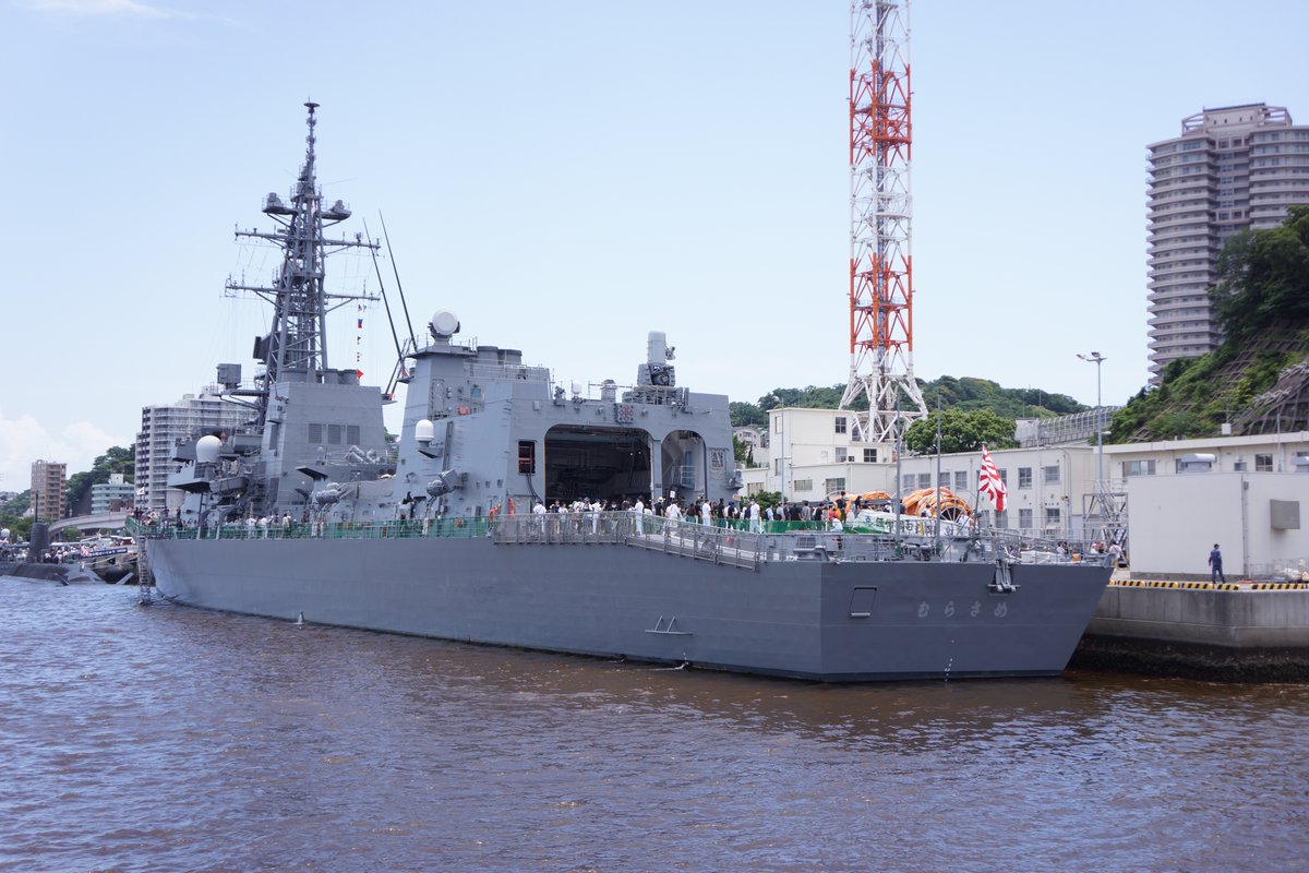 kashimu_HAMA's tweet photo. #横須賀YYのりものフェスタ の目玉
海上自衛隊基地一般公開に行ってきました。
自衛隊の装備は詳しくないですが、カッコいいですね。
護衛艦むらさめ、護衛艦やまぎりや海自の車両等を見て歩きました。
#SONY #NEX_7 +SEL1855 https://t.co/BRSEVVDOrY