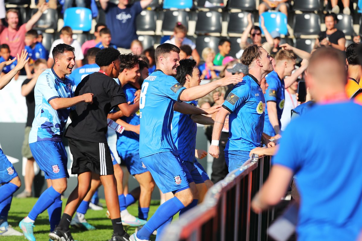 Guten Morgen liebe HESSENPOKALSIEGER! 🖤💙

#Hessenpokalsieger #FSVFrankfurt #WIRsindFSV #FSVTSV