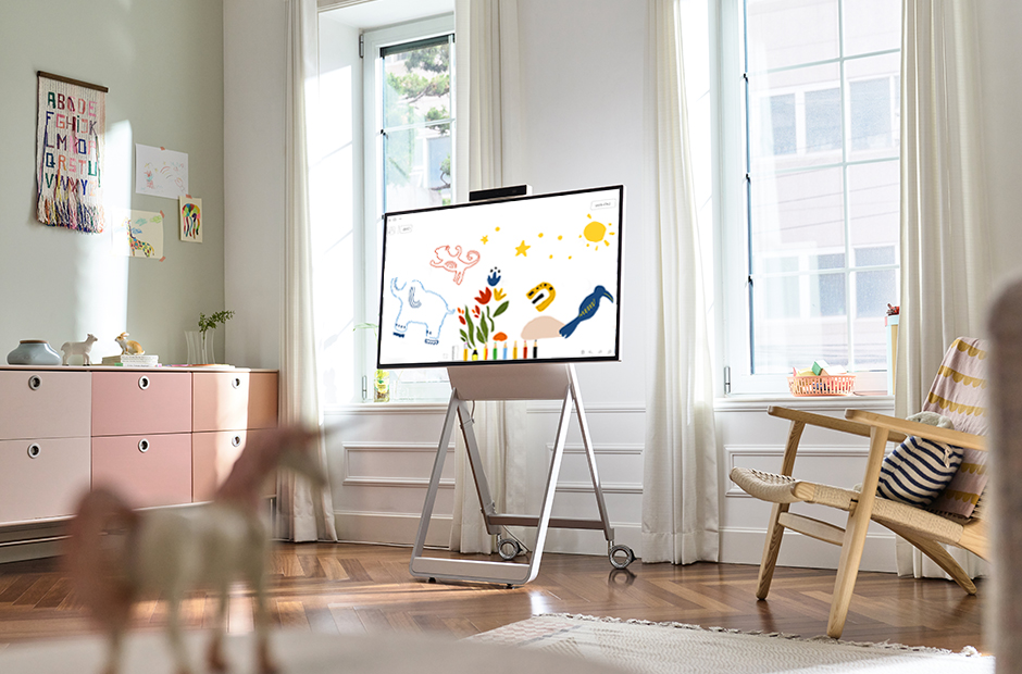 LGAfrica1's tweet image. The LG One:Quick devices create a new way of learning for your kids which makes teamwork and  communication smoother.
Visit lge.ai/6011OQj4Z to learn more
#Lifeisgood #Onequick