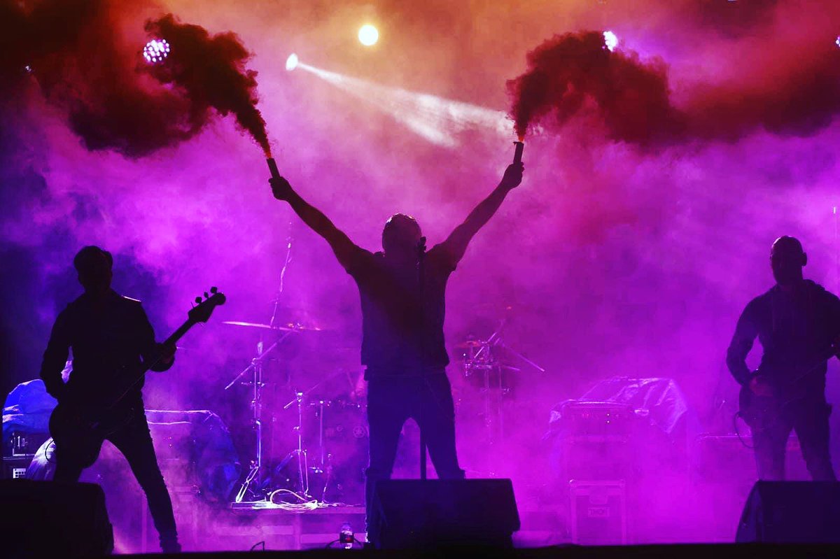 Momento del viernes pasado en #madeinpinto 

#festival  #LaRevolucionDelMono #larevoluciondelmonoendirecto #pinto #evolucion #rock #metal