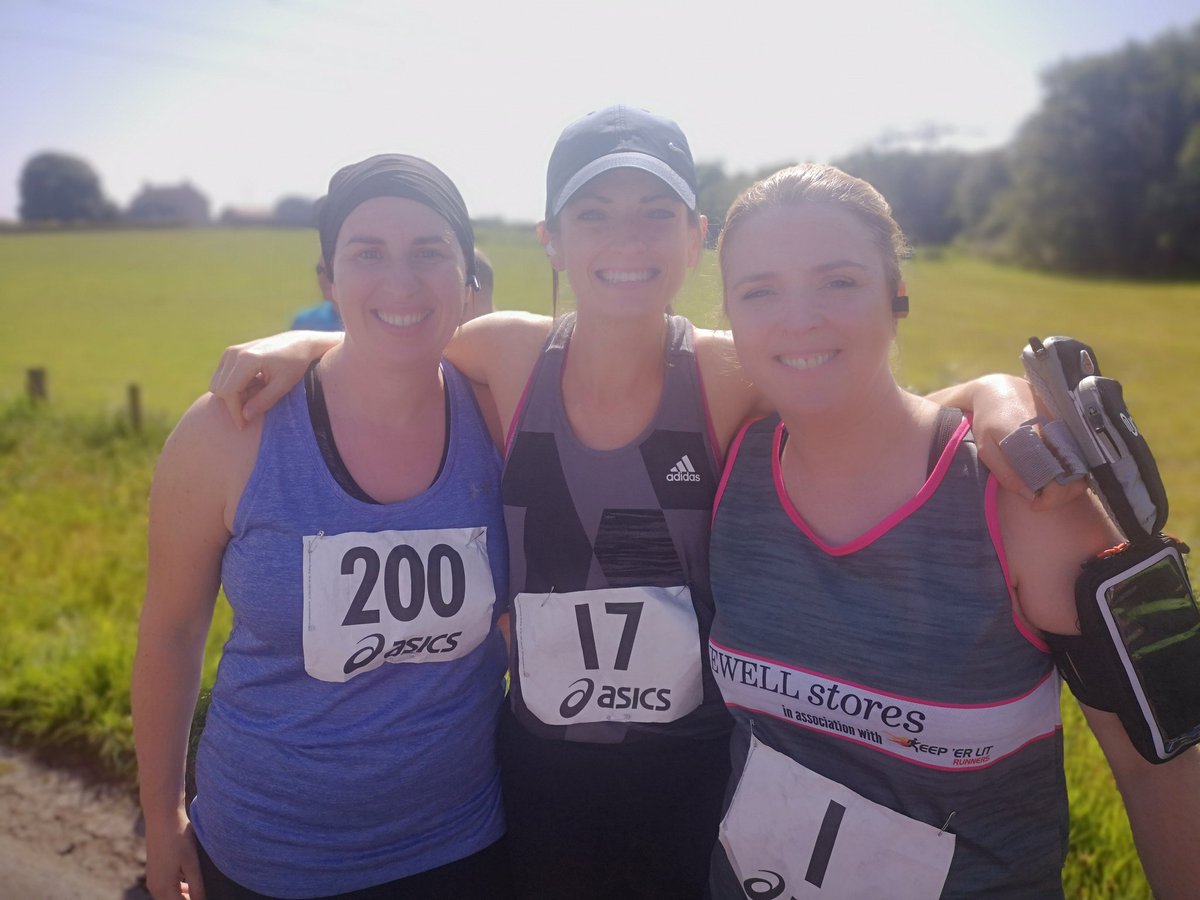 Even on a day off #CoMCTeamEmerald continues to work together 😁 Yesterday 3 of the team ran the Killiclogher 10km. A very warm day 🥵 but it was a great run 🏃‍♀️ #CoMC #teamSHSCT