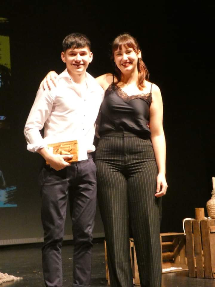 CSC_SMReyes's tweet photo. Ayer nuestro #Musical33 fue galardonado con 5 premios en la Gala de Clausura del IX Certamen de Teatro Infantil y Juvenil "Ciudad de Las Cabezas":
🏆Del Público.
🏆A la mejor escenografía.
🏆A la mejor obra en valores.
🏆Al mejor actor.
🏆A la mejor dirección.
¡Enhorabuena! https://t.co/ta9lObluIy