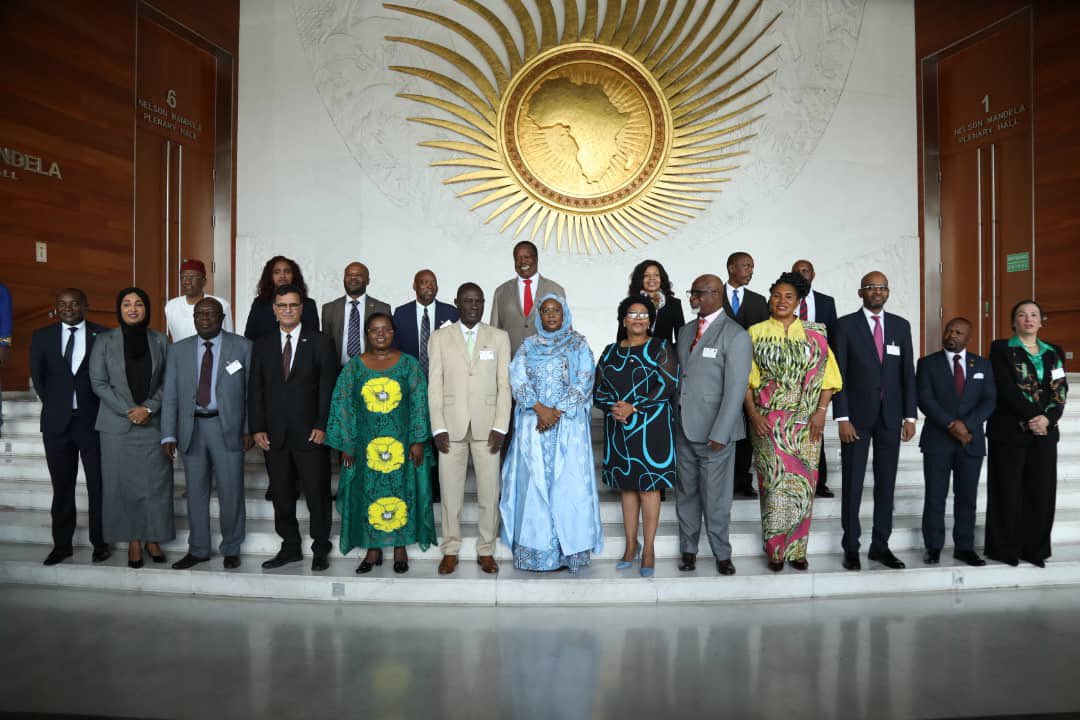 LanaZutelija's tweet photo. @_AfricanUnion High-level Conference on implementing outcomes of #CBDCOP15 & #CITESCOP19 - putting #biodiversity high on the #EUAU agenda & delivering on #GlobalBiodiversityFramework
commitments @BNMarkussen
@EUtoAU @EU_Partnerships @AU_DARBE @UNEP @ECA_OFFICIAL @PressACP https://t.co/jsYY8ScSuF