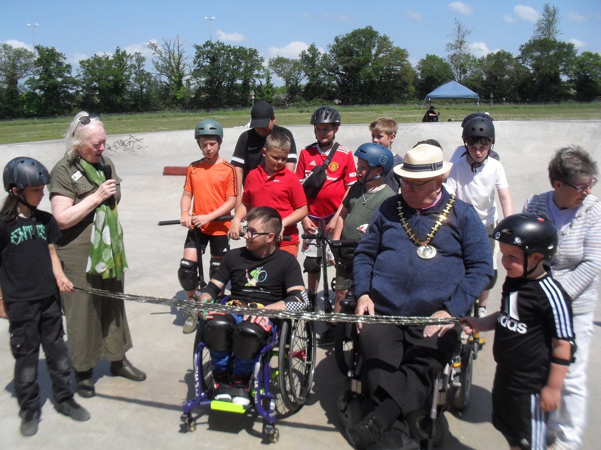 We were at the opening of Tadley's skatepark yesterday - hear what happened on the show later plus all the regular fun and features and Cherry Blossom Manor's residents pick their favourite music at 4.  <a href="/hrbasingstoke/">HospitalRadioB'stoke</a> <a href="/TadleyCouncil/">TadleyCouncil</a> <a href="/studio63media/">studio63</a>